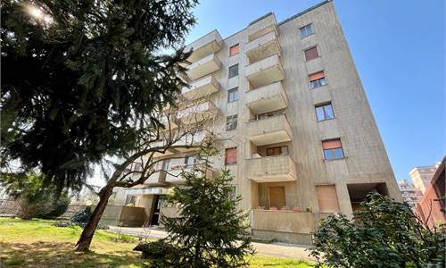 PRESTIGIOSO APPARTAMENTO AL QUARTO PIANO!!!